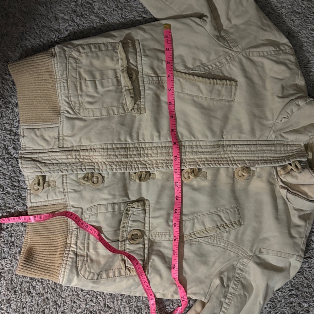 Aeropostale Woman’s Tan Zipper and Button Up Jacket Size Large - Picture 10 of 10